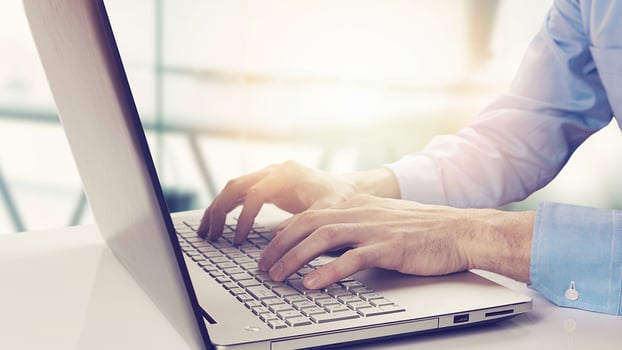 WebCorp Localiza: el copiloto ideal para reservas corporativas en línea